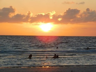 Coucher de soleil sur Honeymoon Island, Floride