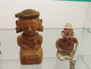 Sculptures précolombiennes au Boca Raton Museum of Art