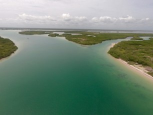 Le lagon de Rio Lagartos vu de drone.