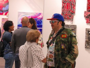 Expositions et foires d'art contemporain Red Dot et Spectrum dans le quartier de Wynwood à Miami.