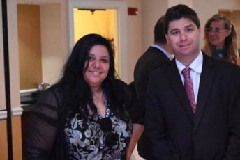 Paola Isaac (comté de Broward) et Louis O. Guay.