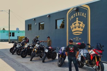 Imperial Moto Cafe à Little River, Miami