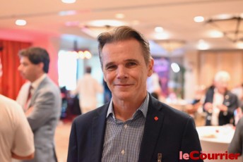 Le consul (Canada) Jean-Pierre Hammel durant le Canada Day 2023 organisé à Fort Lauderdale par la Chambre de Commerce Québec-Floride et le Consulat général du Canada