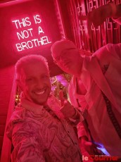 baroom-miami-beach-club-sexy-2827-00baf8a0-7ef1-4bb2-b129-5170c36a8d3c