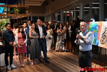 wine-and-cheese-efam-parents-eleves-ecole-franco-americaine-miami-2023-6509