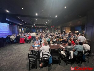 salon-desjardins-bank-en-floride-7773