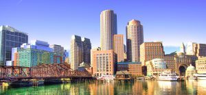 Port et Skyline de Boston (crédit photo : Falk Lademann (CC BY 2.0))
