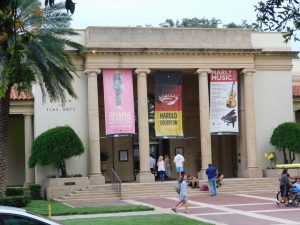Museum of Fine Arts à St Petersburg Downtown (Floride)