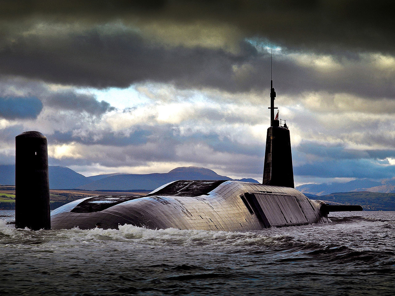 Le sous-marin HMS Vengeance