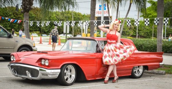 Exposition de vieilles voitures à Pompano Beach