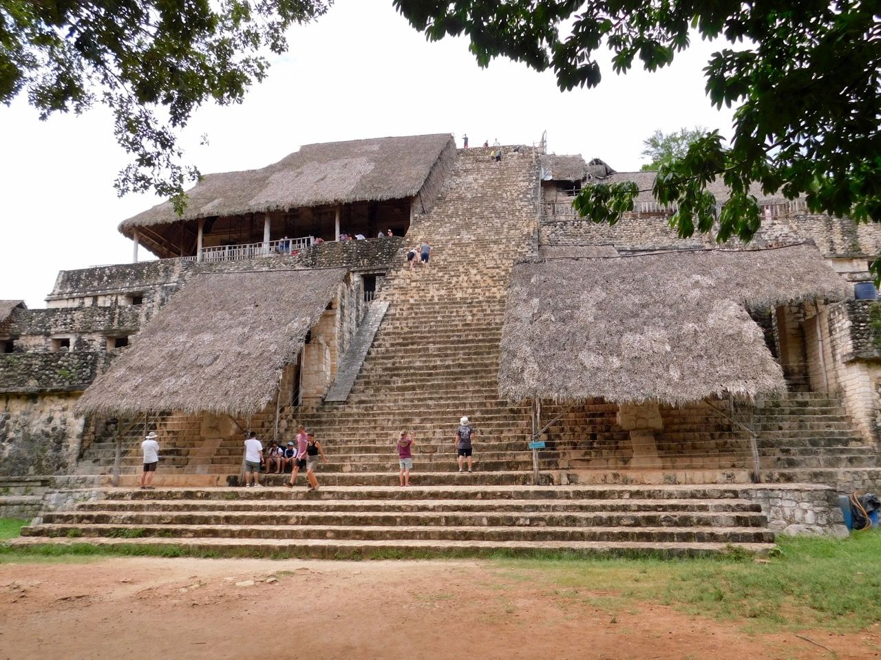 La grande pyramide d'Ek Balam, au nord de Valladolid, dans le Yukatan.