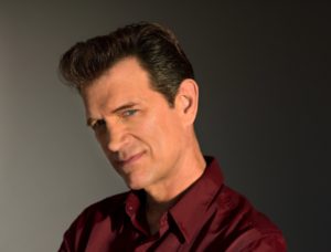 Chris Isaak