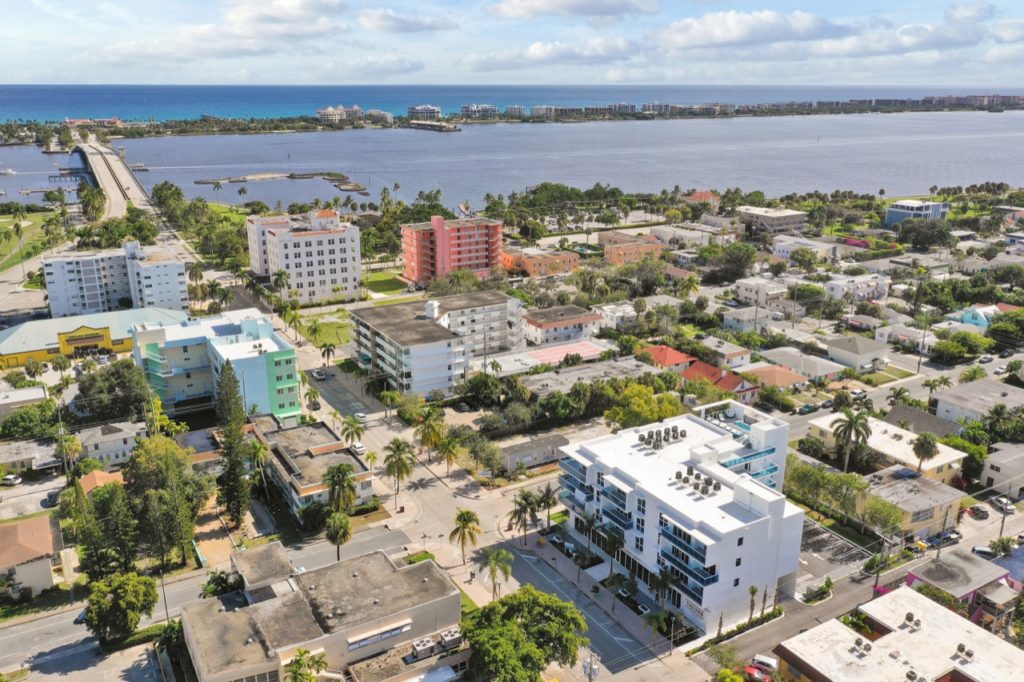 The One : De nouveaux et magnifiques condos de luxe en vente à Lake Worth