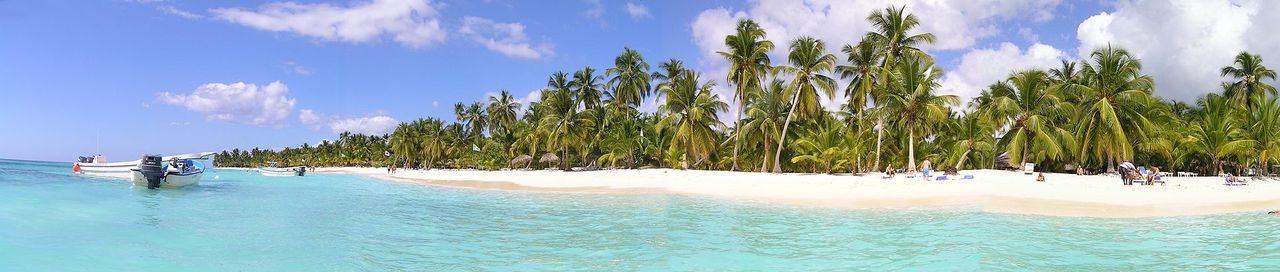 Plage de Canto de la Playa sur Sanoa