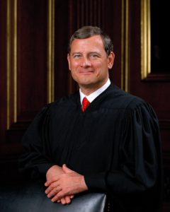 Le "Chief Justice" John Roberts, qui préside la Cour Suprême des Etats-Unis
