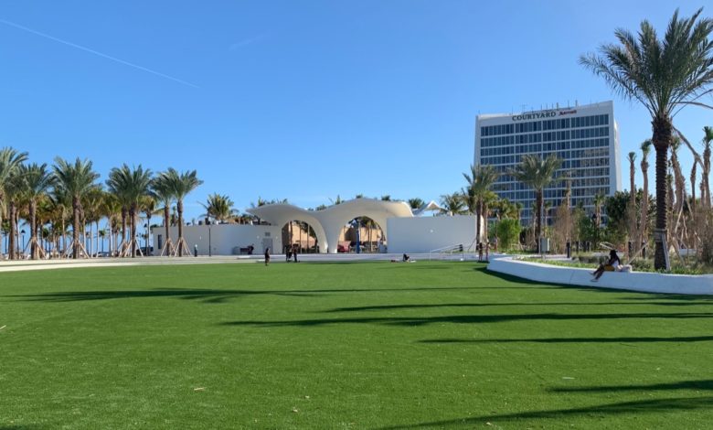 Oceanside Park sur la plage de Las Olas à Fort Lauderdale en Floride