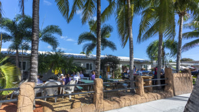 Richard's Motel ne cesse de s'agrandir à Hollywood (Floride)