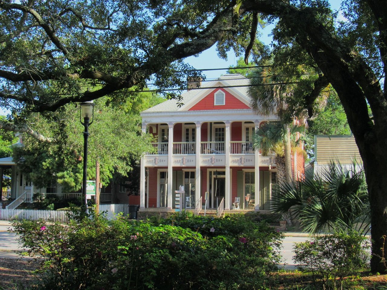 Le centre ancien de Pensacola en Floride (Seville Square)