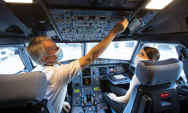 Illustration : un cockpit d'Easyjet.