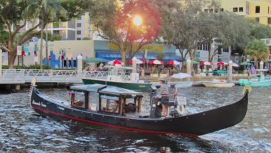 Gondole dans le centre de Fort Lauderdale, la "Venise de l'Amérique"