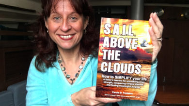 Le livre d'une Québécoise de Floride durant 20 ans sur un voilier !