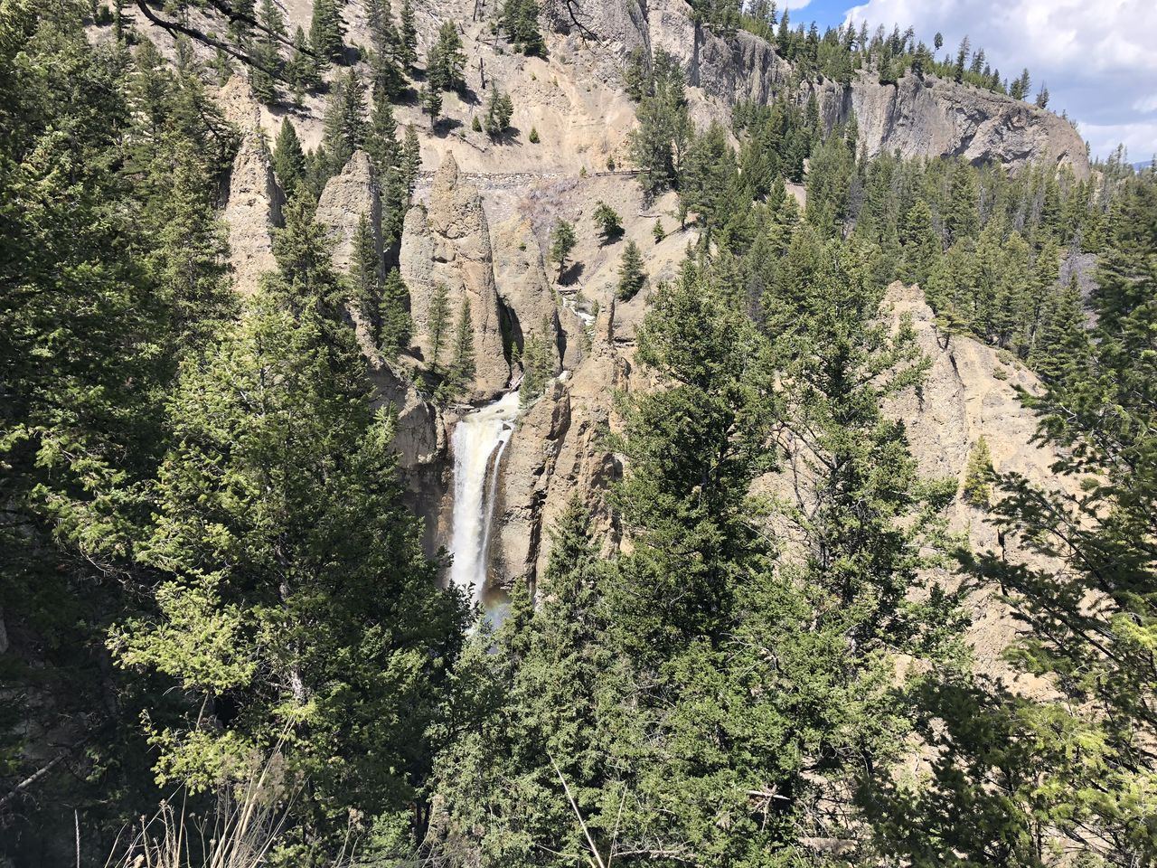 Guide de voyage de Yellowstone : la Tower Fall.