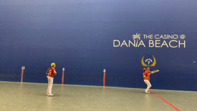 Les joueur sur le fronton de Dania Beach