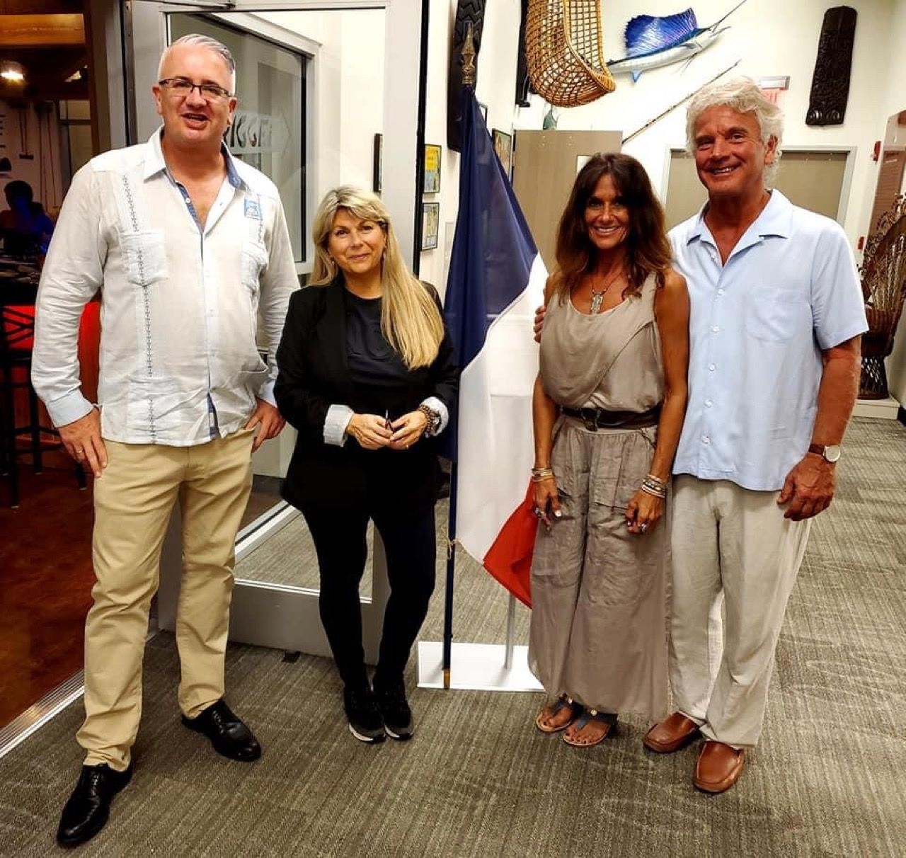 Gwendal Gauthier (directeur du Courrier des Amériques), Isabelle Dubuisson, Deena Rahill et Robert Steele (le président du Elliott Museum)