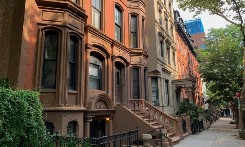 Une rue de "brown stones" à Brooklyn Heights