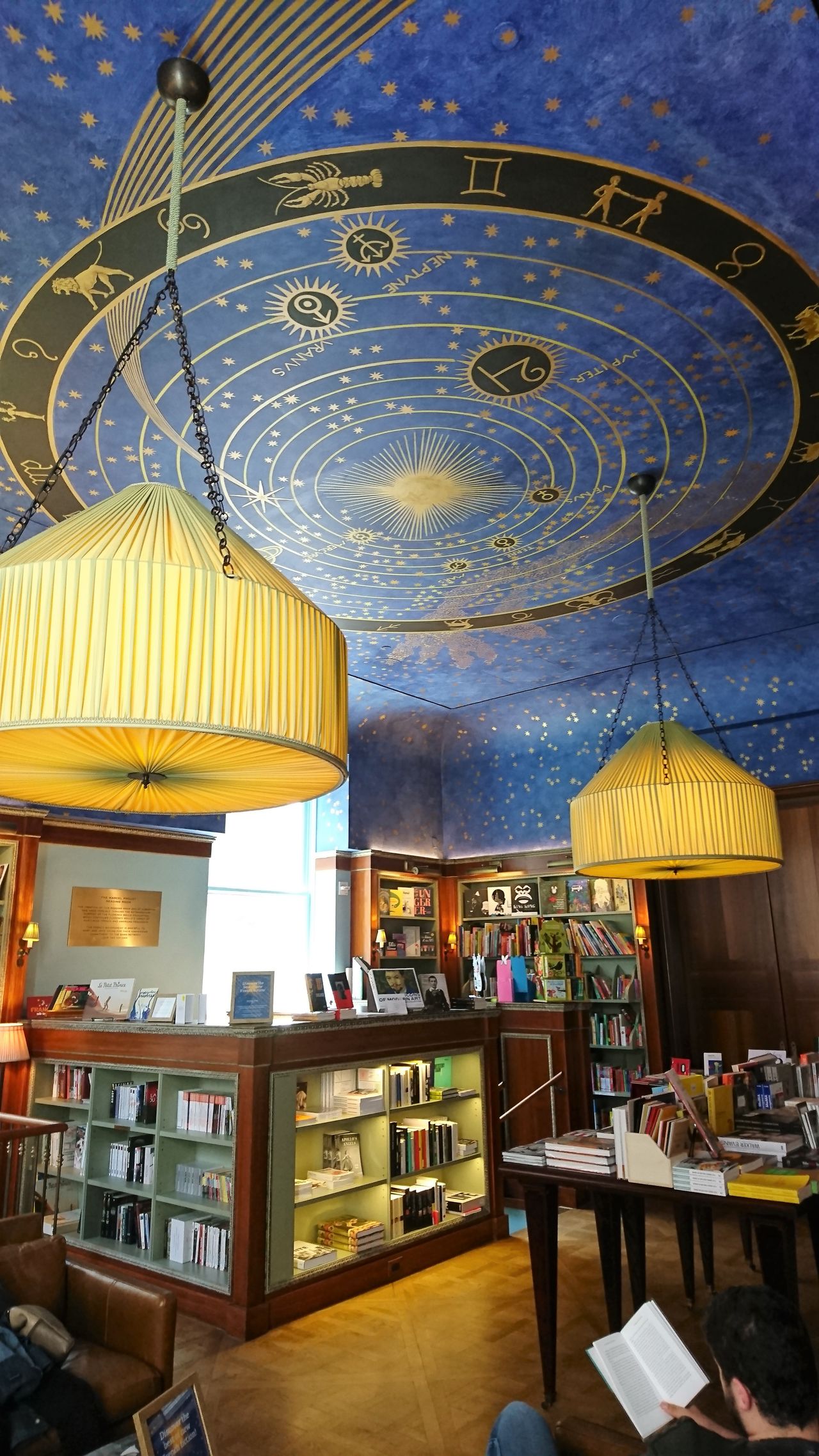 Librairie Albertine : un écrin pour la littérature française à New York