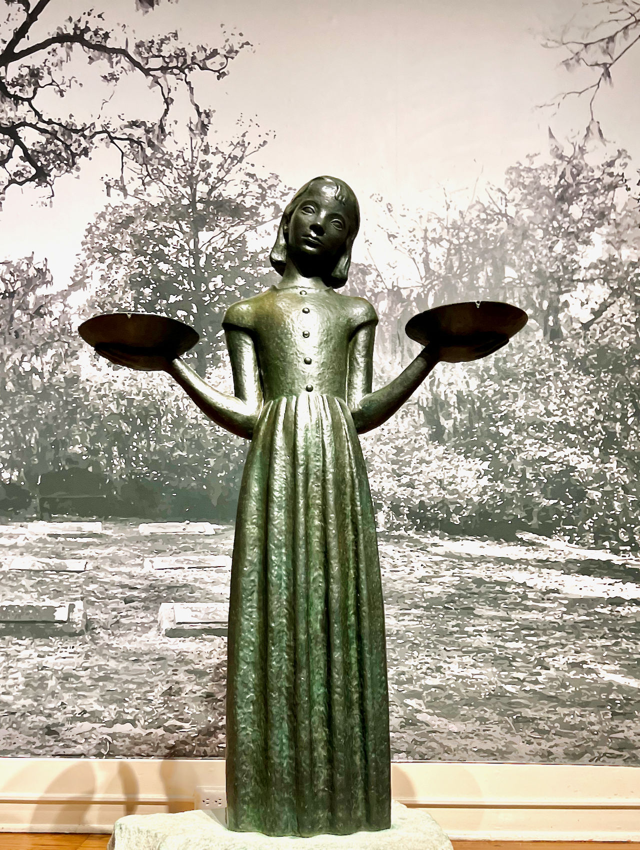La très impressionnante "Bird Girl", l'un des plus célèbres symboles de la ville
