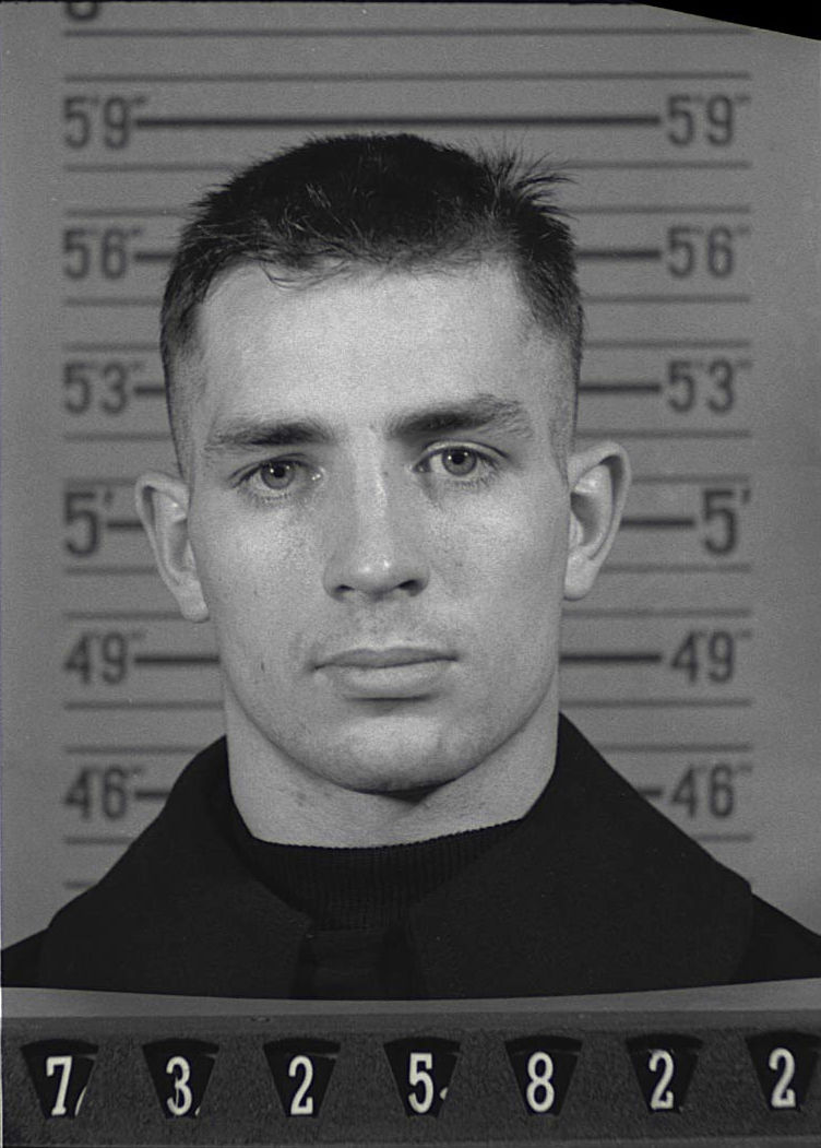 Jack Kerouac en 1943 lors de son engagement dans la Naval Reserve