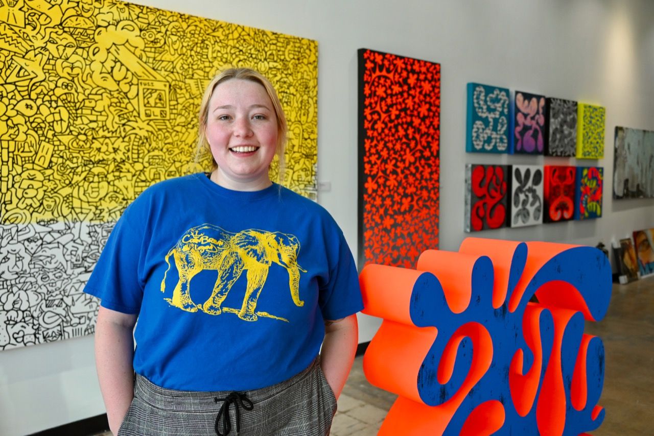 Lexi Archambeau, manager du Museum of Graffiti, dans la galerie d'art (à 2mn du musée)