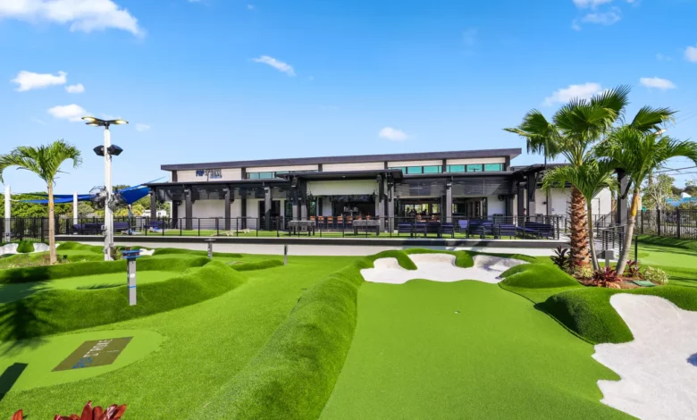 Delray Beach : le mini-golf « Popstroke « de Tiger Woods est ouvert !