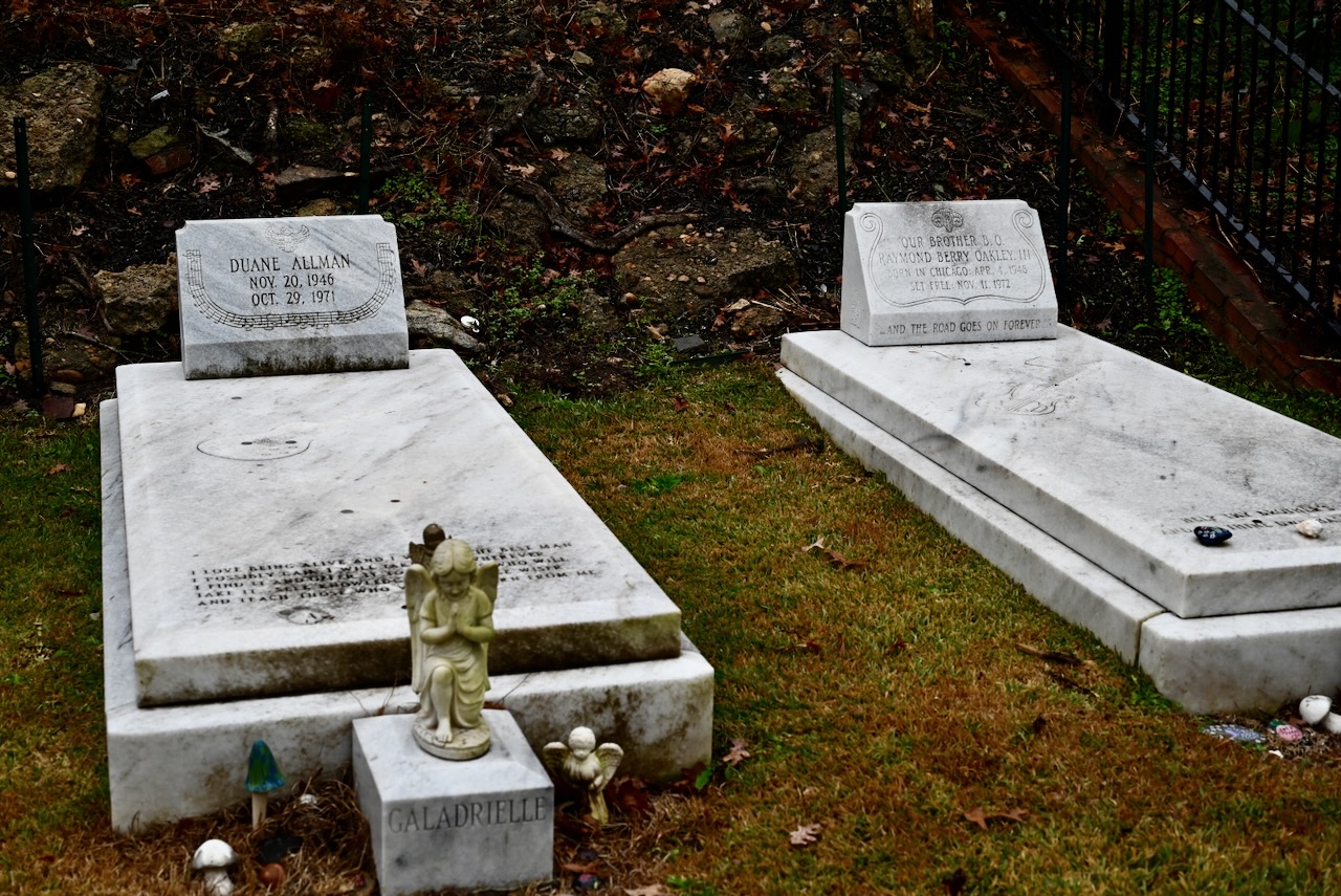 Tombes des Allman Brothers au Rose Hill Cemetery de Macon