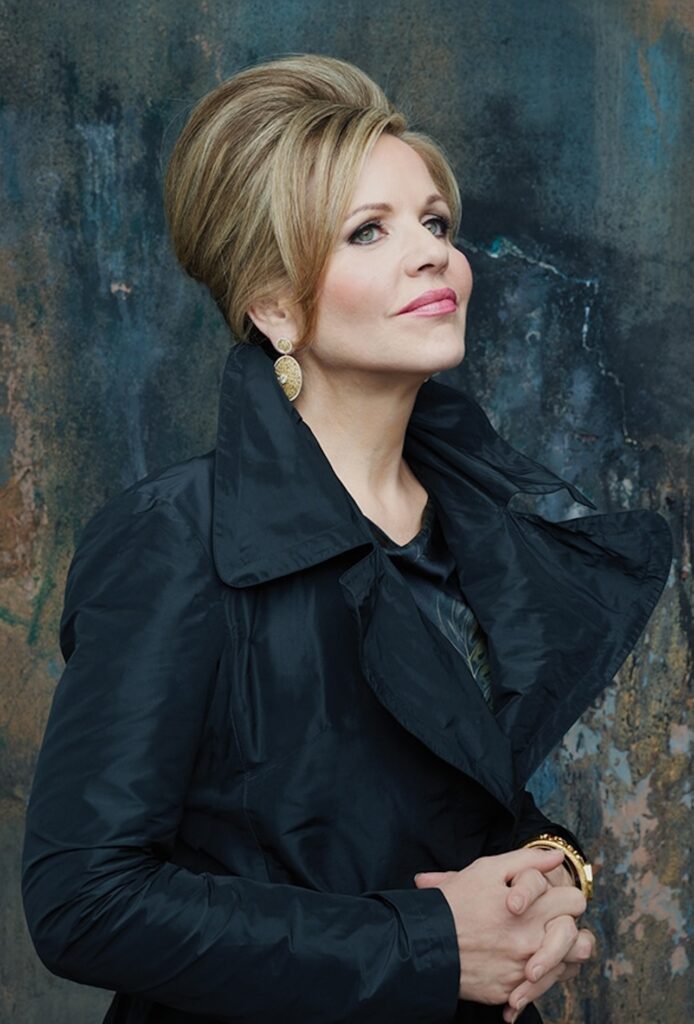 RENÉE FLEMING, SOPRANO