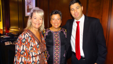 Martine Boulay (pdte Natbank) entre Isabelle Dessureault (Déléguée du Québec à Miami) et Louis Guay (pdt CCCF).