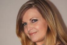 Ysabel fait résonner la chanson française en Sud Floride