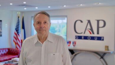 Non, Xavier Capdevielle n’est pas un espion… mais son histoire vaut le détour !