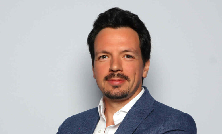 Arnaud Langer est le nouveau président de l'Alliance Française d'Orlando