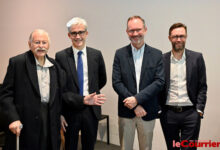 Mitchell "Micky" Wolfson Jr, Raphaël Trapp (consul de France), Laurent Salomé (Dir. Versailles) et Nicolas Doyard, attaché culturel de l'ambassade de France à Miami.