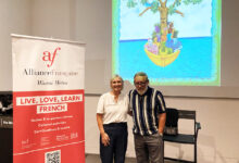 Isabelle Leroux (pdte Alliance Française) et Édouard Duval-Carrié au Wolfsonian Museum de Miami : une soirée d’exception placée sous le signe de l’art et de la mémoire