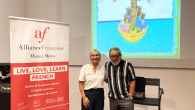 Isabelle Leroux (pdte Alliance Française) et Édouard Duval-Carrié au Wolfsonian Museum de Miami : une soirée d’exception placée sous le signe de l’art et de la mémoire